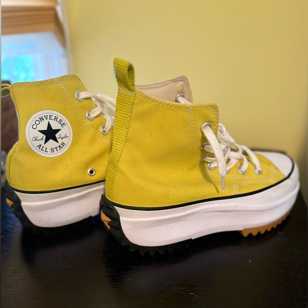 Converse Yellow Run Star‎ Hike Platform High-Top Sneakers with Star Heel Accent - Picture 3 of 8